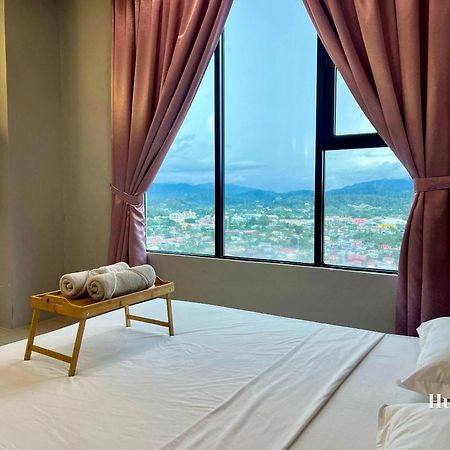 Hush Inn At Itcc Manhattan Suites Кота-Кинабалу Экстерьер фото